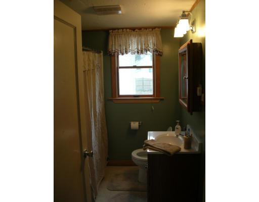 3 Middlesex Road Sharon, MA 02067 - Photo 4 of 9 Gallery Image 4