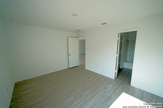 8810 Barrow Path Converse, TX 78109 - Photo 20 of 38