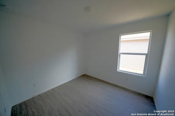 $1,695 | 8810 Barrow Path, Converse, TX 78109