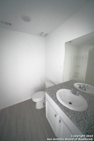 8810 Barrow Path Converse, TX 78109 - Photo 27 of 38