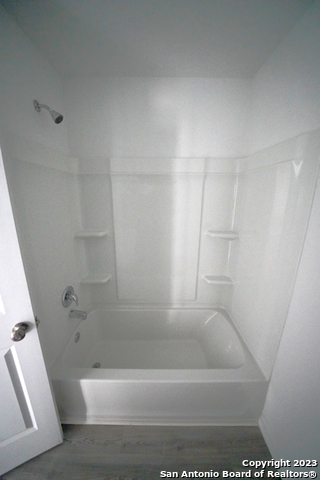 8810 Barrow Path Converse, TX 78109 - Photo 28 of 38