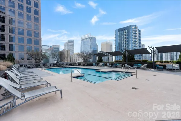 $339,000 | 333 West Trade Street, Unit 2103, Charlotte, NC 28202