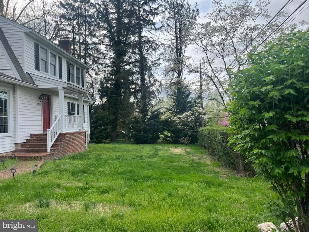 2722 Chain Bridge Road Vienna, VA 22181 - Photo 4 of 8