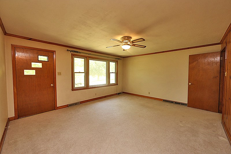 1707 Mason Road Durham, NC 27712 - Photo 2 of 17 Living Room