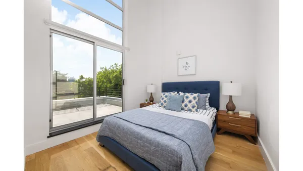 $850,000 | 97 Waverly Avenue, Unit 4 | Clinton Hill