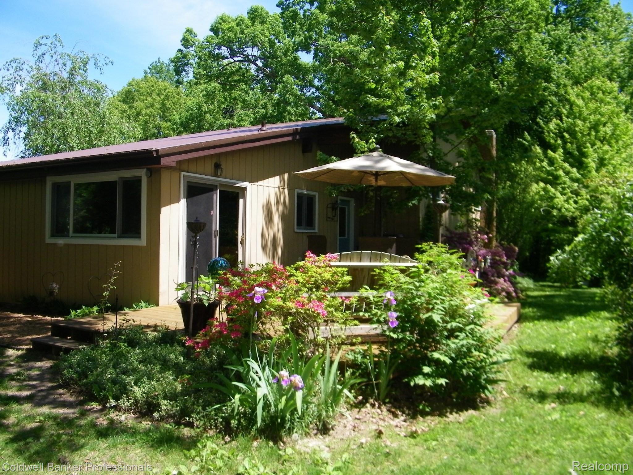 3786 Kings Mill Road North Branch, MI 48461 - Photo 8 of 46 102_0317.jpg