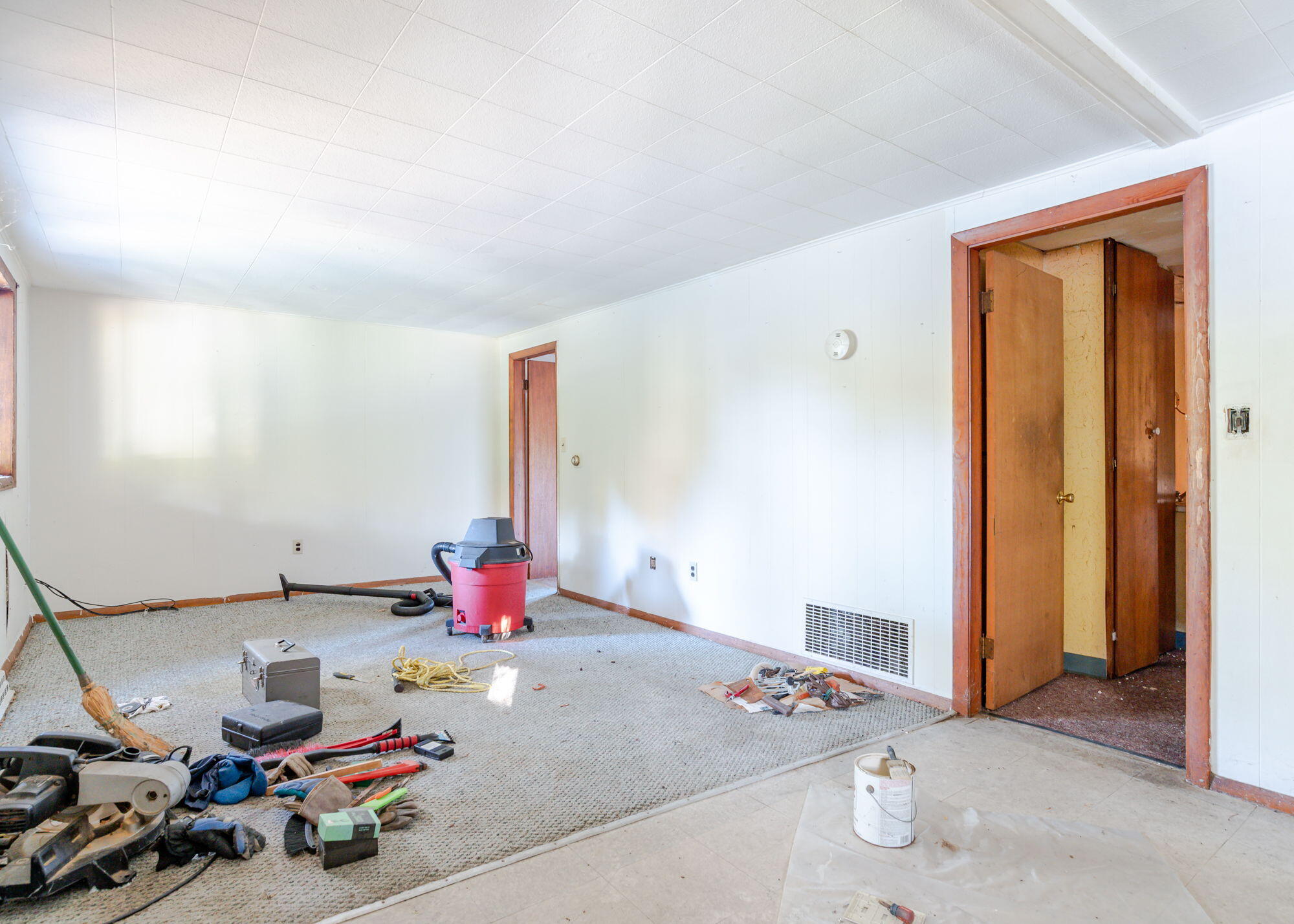 443 Northeast Road Standish, ME 04084 - Photo 17 of 40 443NortheastRd-Standish-28