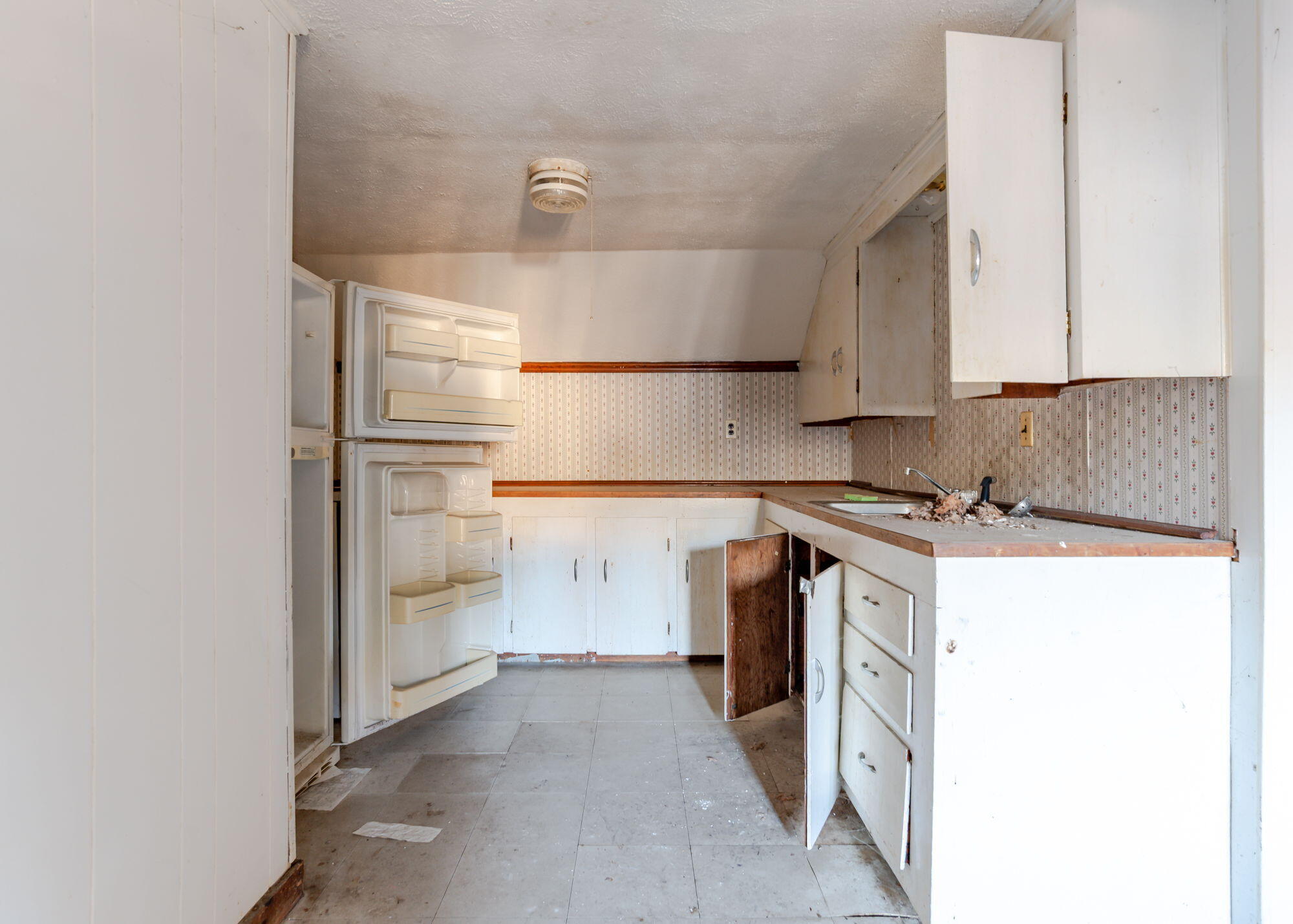 443 Northeast Road Standish, ME 04084 - Photo 24 of 40 443NortheastRd-Standish-35