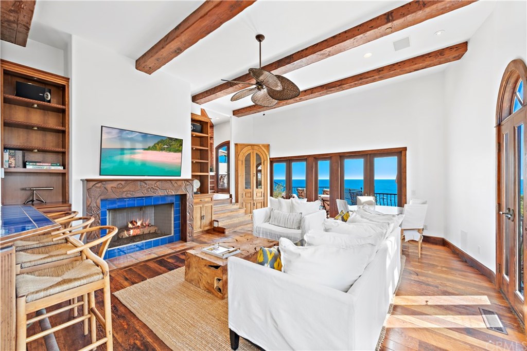 111 Emerald Bay Laguna Beach, CA 92651 - Photo 15 of 69