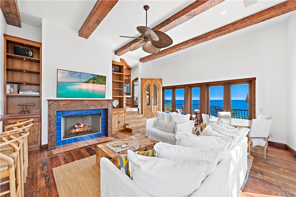 111 Emerald Bay Laguna Beach, CA 92651 - Photo 16 of 69