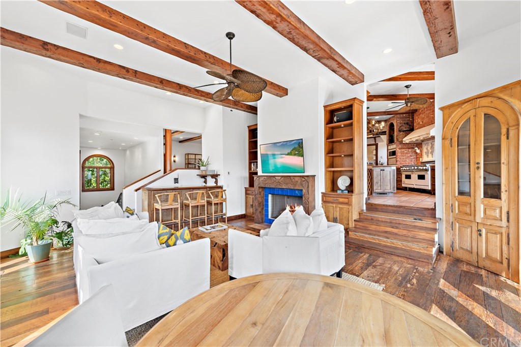 111 Emerald Bay Laguna Beach, CA 92651 - Photo 17 of 69