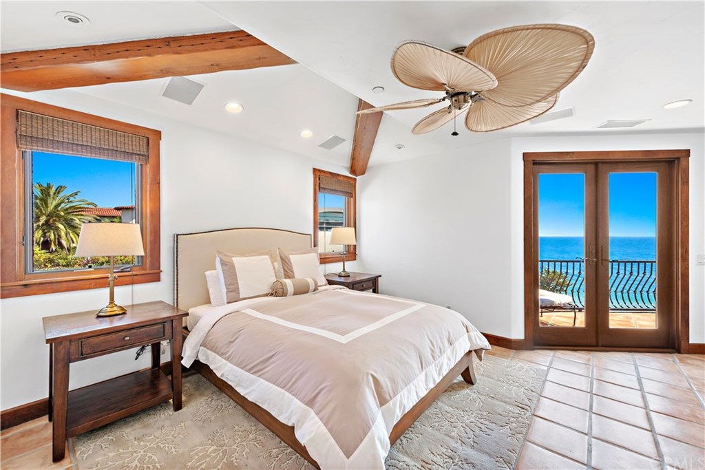 111 Emerald Bay Laguna Beach, CA 92651 - Photo 30 of 69