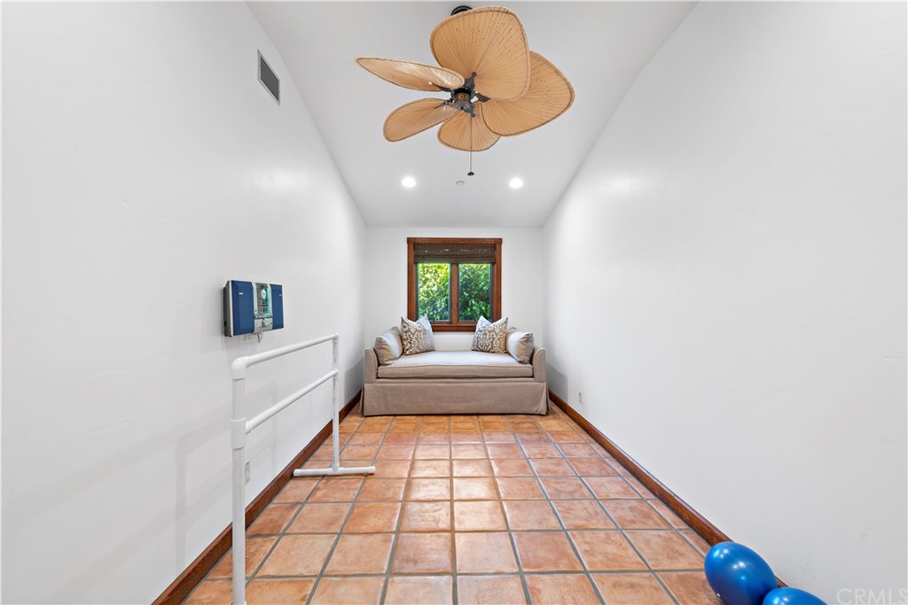 111 Emerald Bay Laguna Beach, CA 92651 - Photo 38 of 69