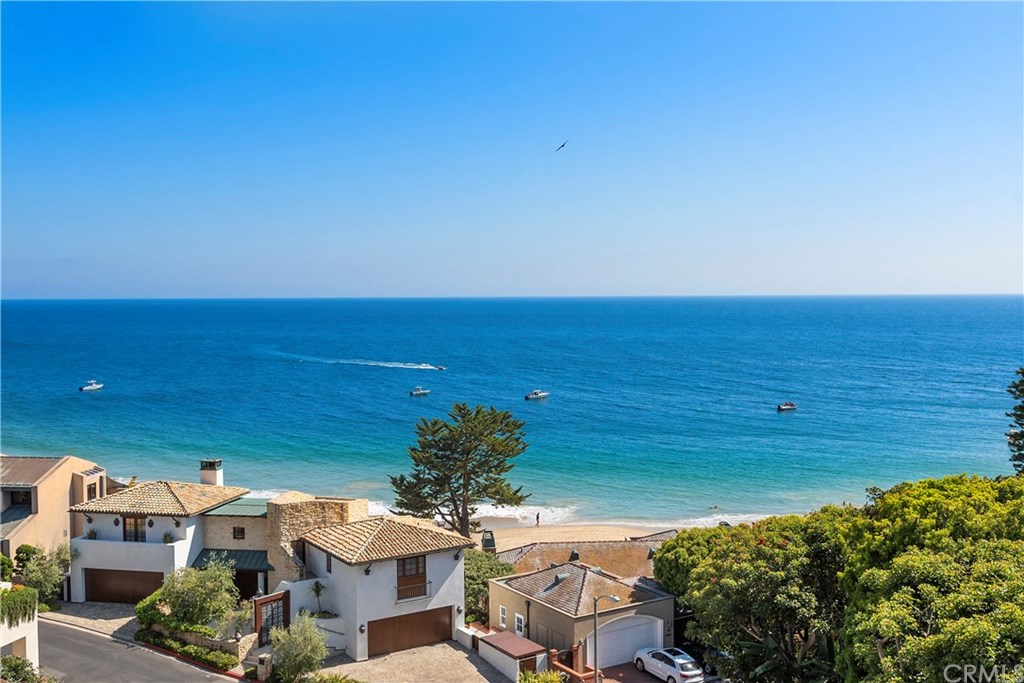 111 Emerald Bay Laguna Beach, CA 92651 - Photo 46 of 69