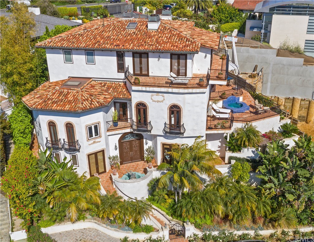 111 Emerald Bay Laguna Beach, CA 92651 - Photo 63 of 69