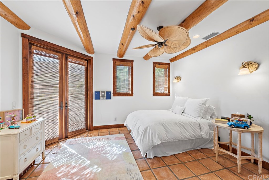 111 Emerald Bay Laguna Beach, CA 92651 - Photo 8 of 69