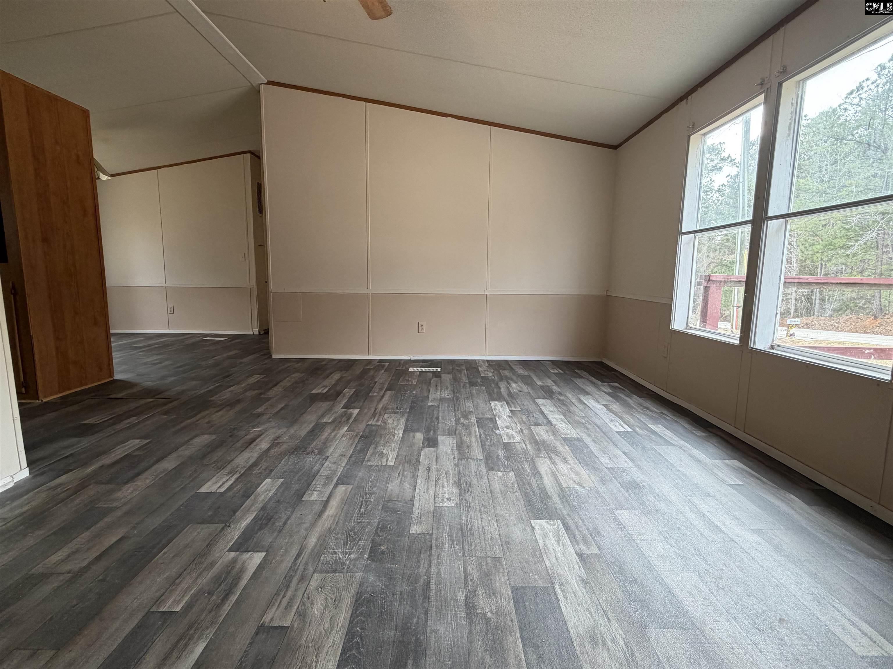 6712 East Peach Road Ridgeway, SC 29130 - Photo 2 of 37