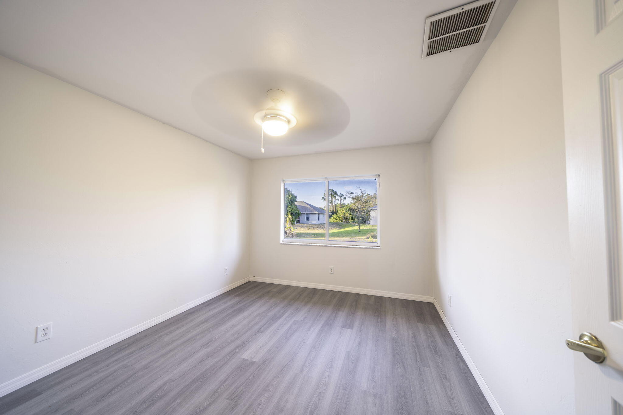 4306 11th Street Southwest Lehigh Acres, FL 33976 - Photo 13 of 17 14-web-or-mls-14