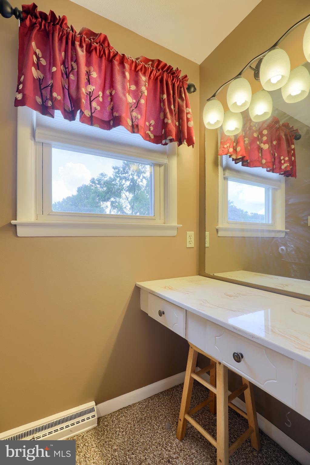 2795 Kingston Road York, PA 17402 - Photo 16 of 31 Gallery Image 16
