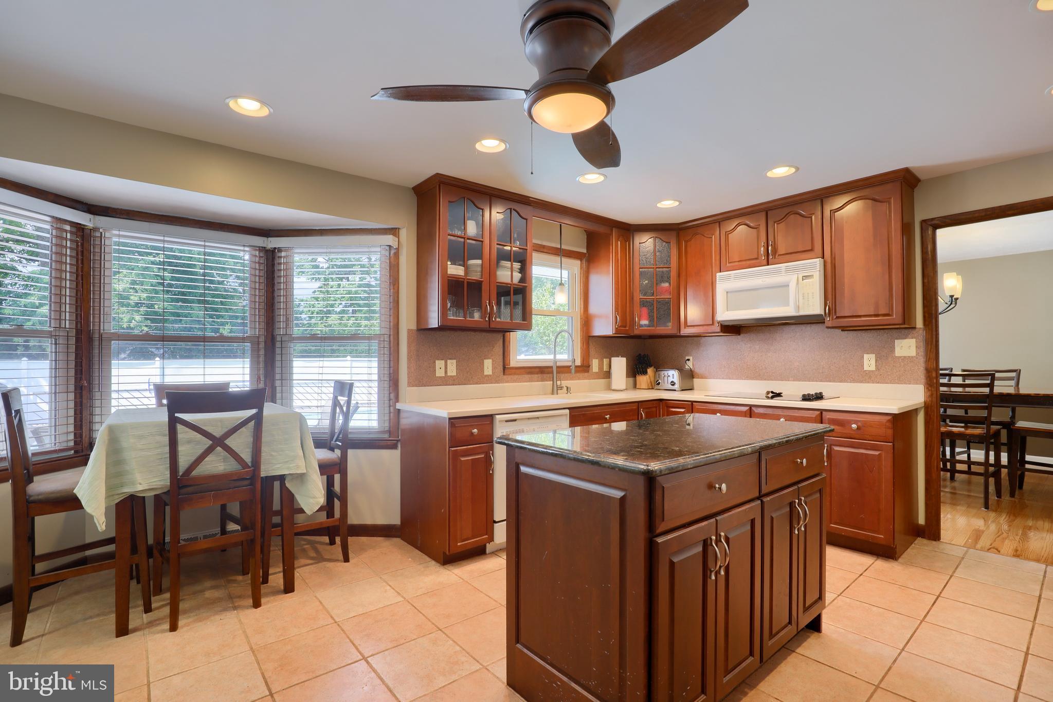 2795 Kingston Road York, PA 17402 - Photo 4 of 31 Gallery Image 4
