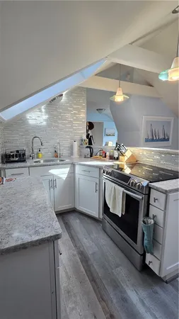 $9,800 | 42 Kay Street, Unit 5, Newport, RI 02840