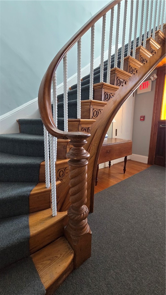 42 Kay Street, Unit 5 Newport, RI 02840 - Photo 3 of 32