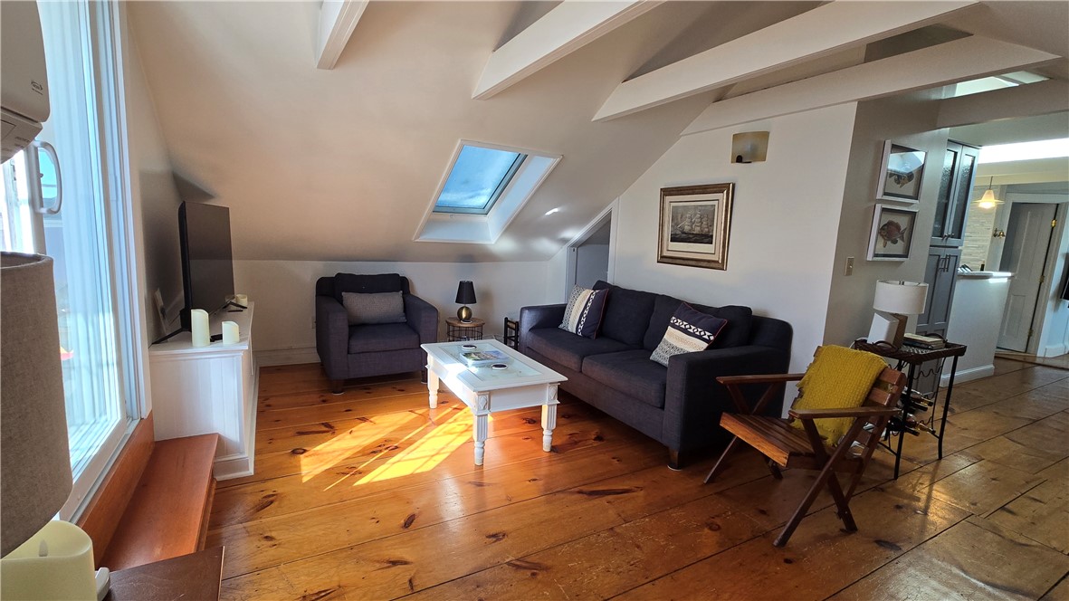 42 Kay Street, Unit 5 Newport, RI 02840 - Photo 6 of 32