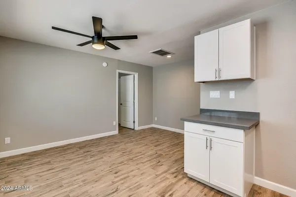 $1,150 | 801 East Puget Avenue, Unit 4, Phoenix, AZ 85020