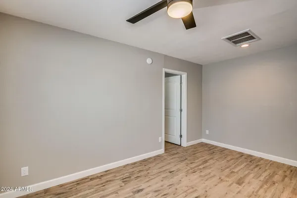 $1,150 | 801 East Puget Avenue, Unit 4, Phoenix, AZ 85020