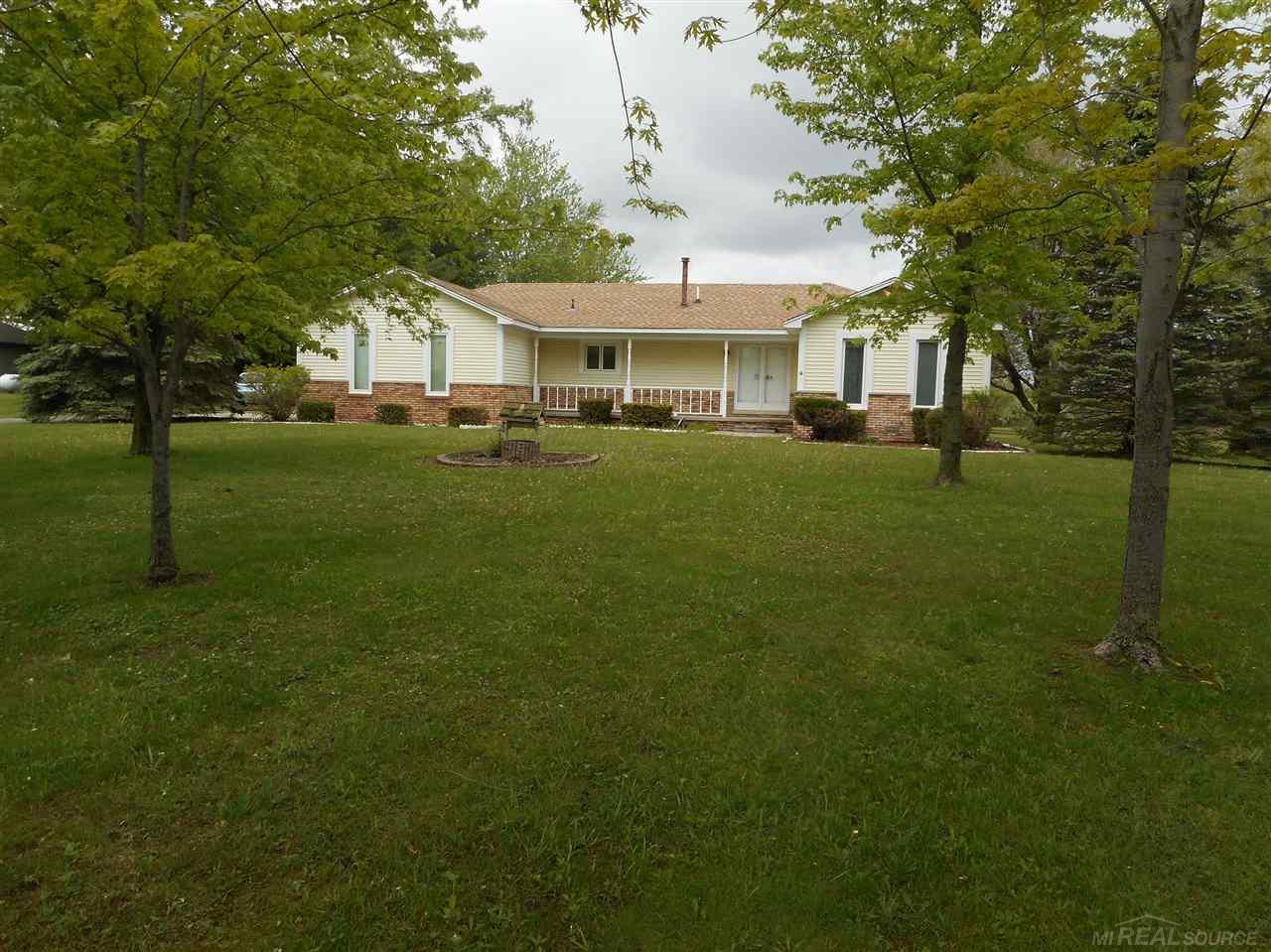 6867 Aitken Road Lexington, MI 48450 - Photo 11 of 20