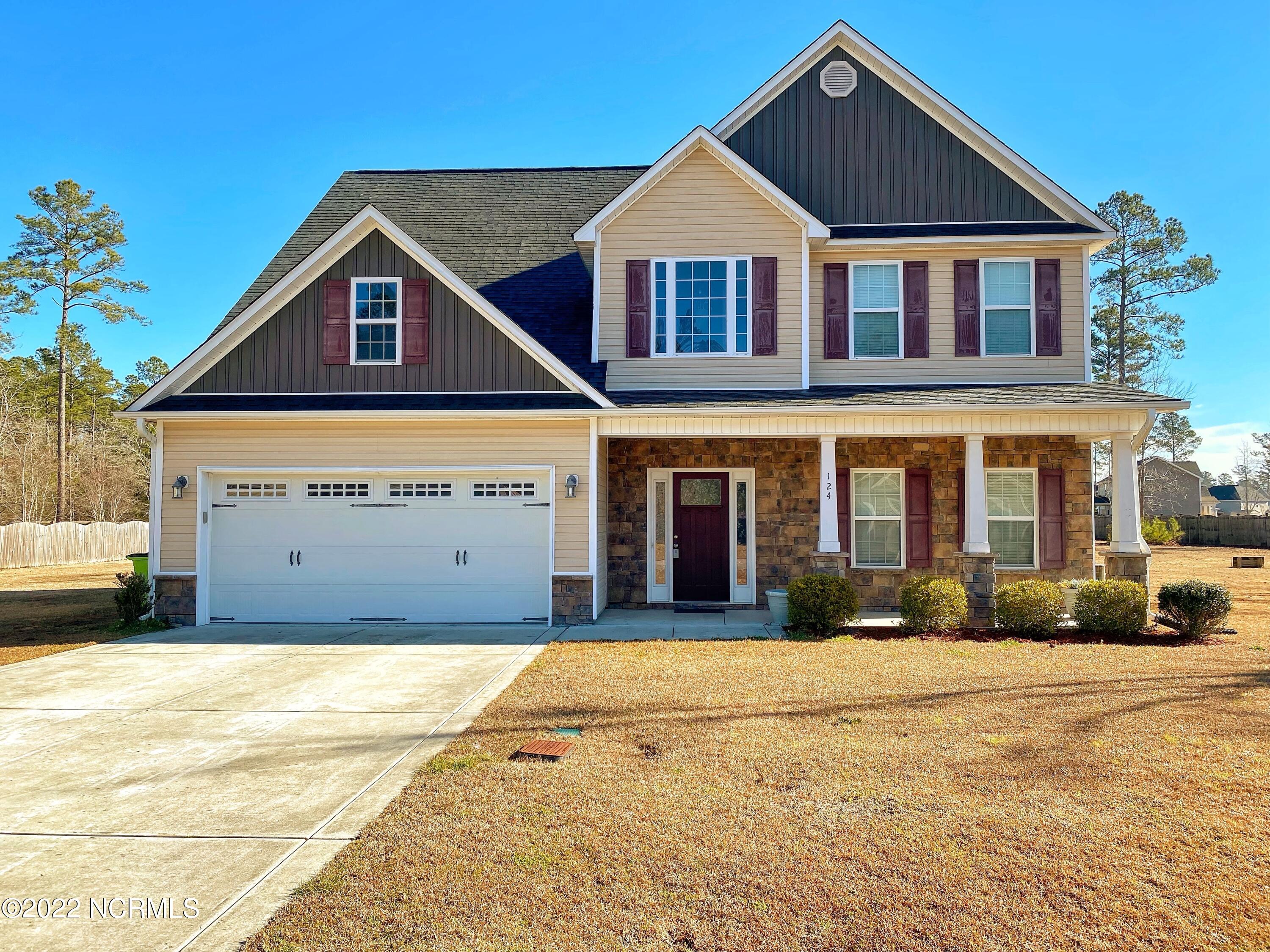 124 Peytons Ridge Drive Hubert, NC 28539 - Photo 1 of 49 Front (2)