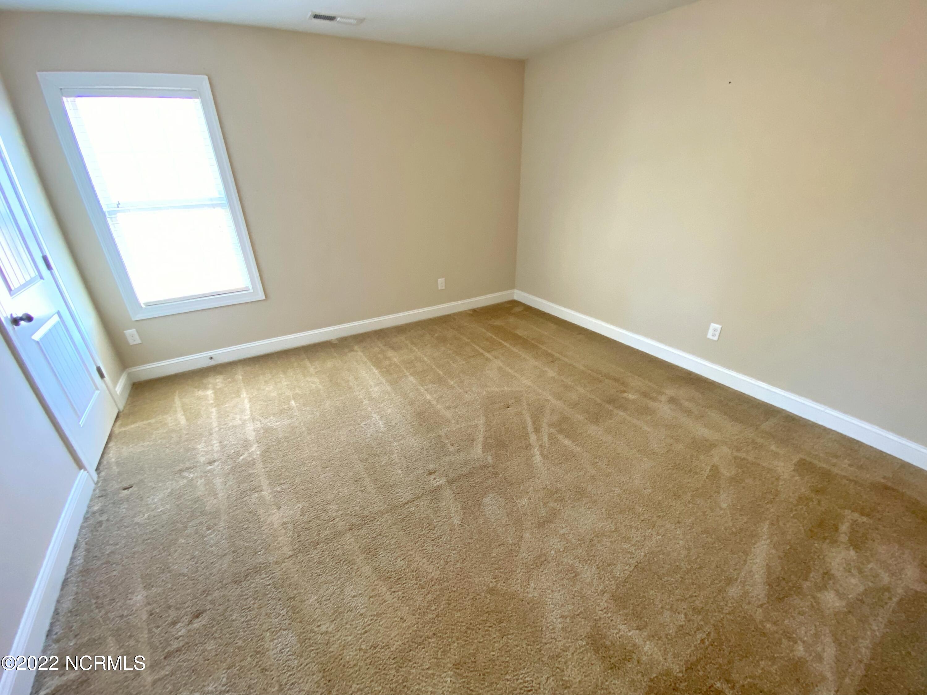 124 Peytons Ridge Drive Hubert, NC 28539 - Photo 31 of 49 Bedroom
