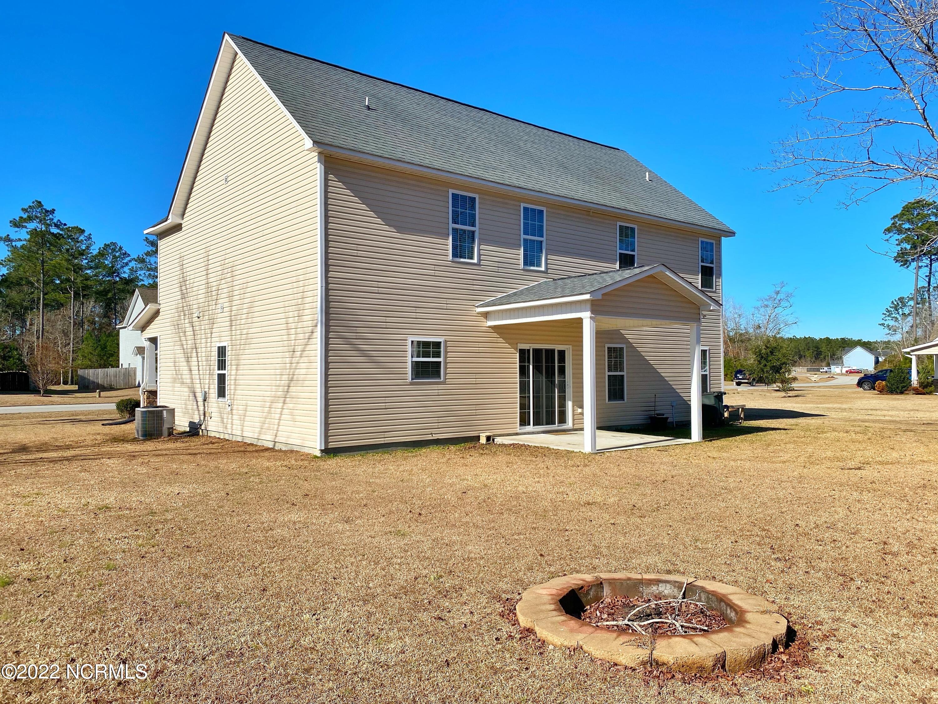 124 Peytons Ridge Drive Hubert, NC 28539 - Photo 42 of 49 Backyard (4)