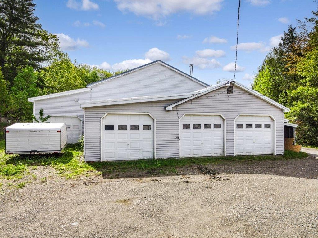 161 Smithfield Road Oakland, ME 04963 - Photo 17 of 76 9
