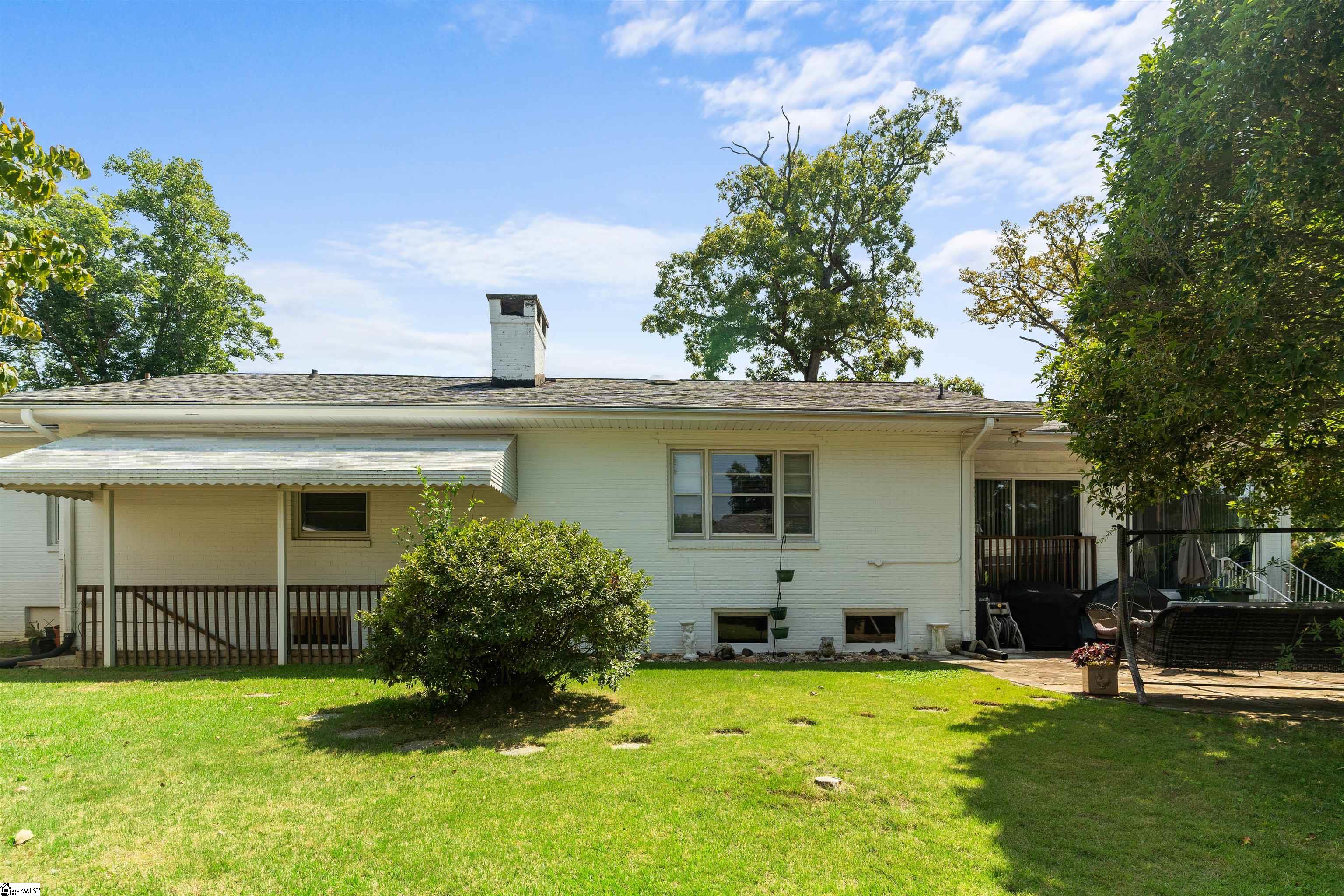 201 Park Drive Union, SC 29379 - Photo 11 of 35