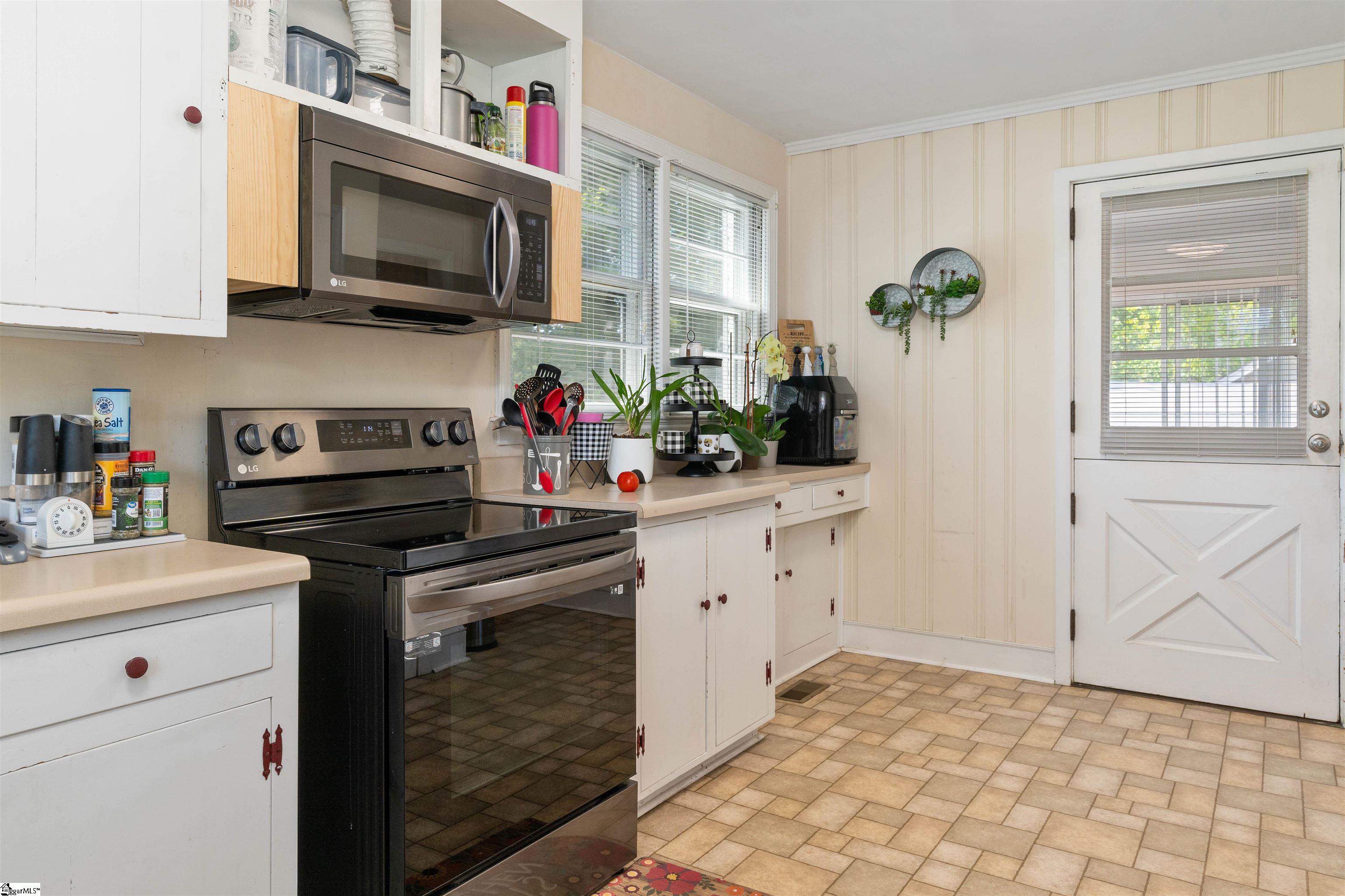 201 Park Drive Union, SC 29379 - Photo 19 of 35