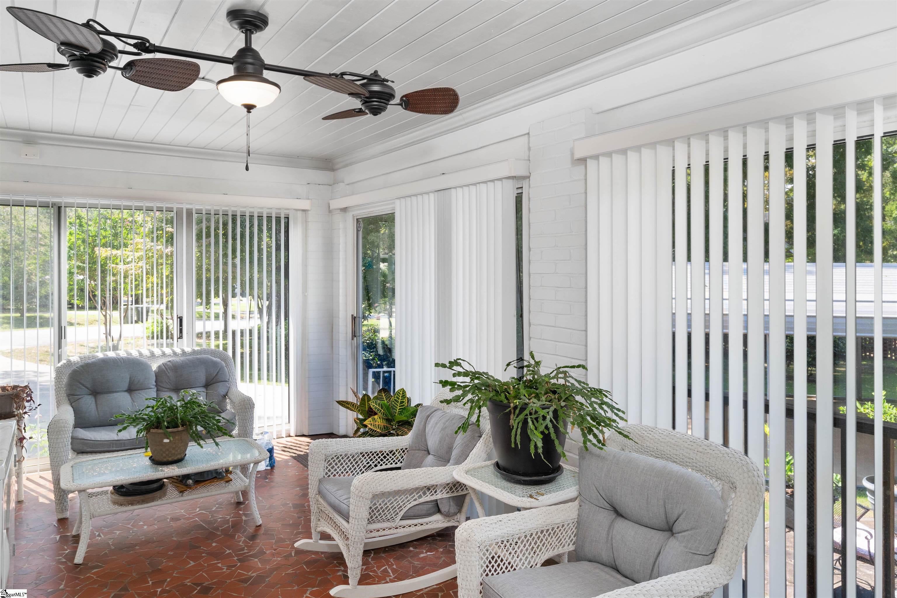 201 Park Drive Union, SC 29379 - Photo 32 of 35