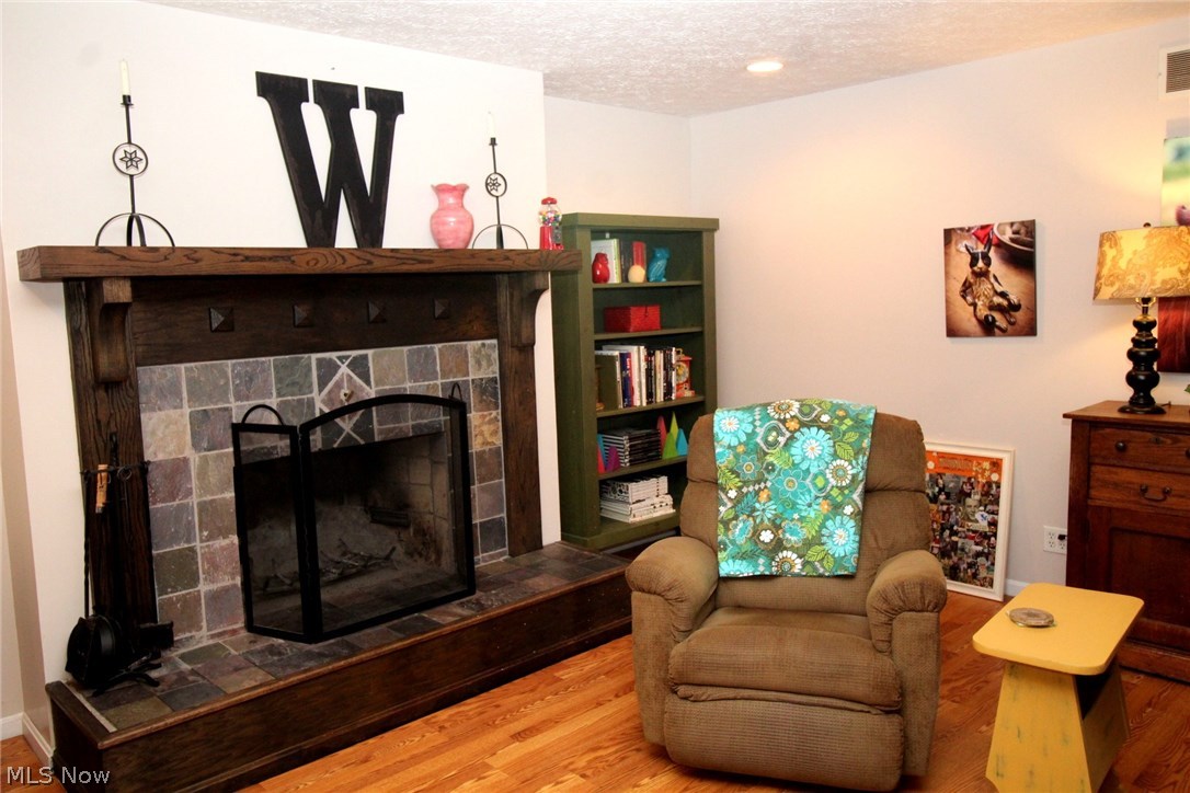 4862 Hayes Road Ravenna, OH 44266 - Photo 5 of 26 Gallery Image 5