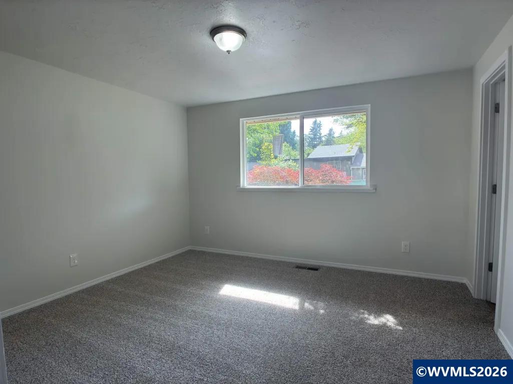 760 Boone Road Southeast Salem, OR 97306 - Photo 13 of 22