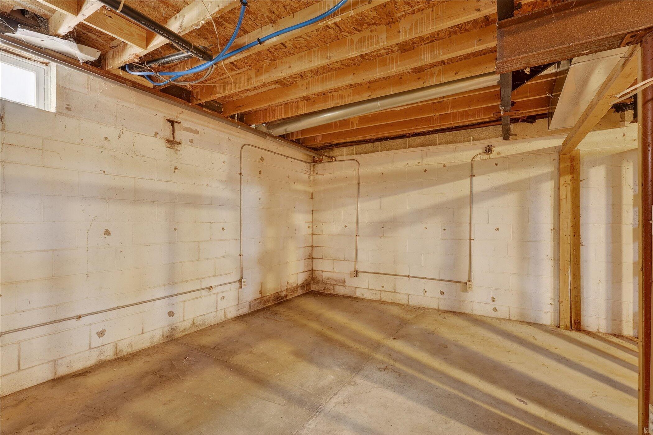 2160 Fitzner Road Greenville, MI 48838 - Photo 37 of 46 40-2160-Fitzner-Rd-Greenville-MI-48838-W