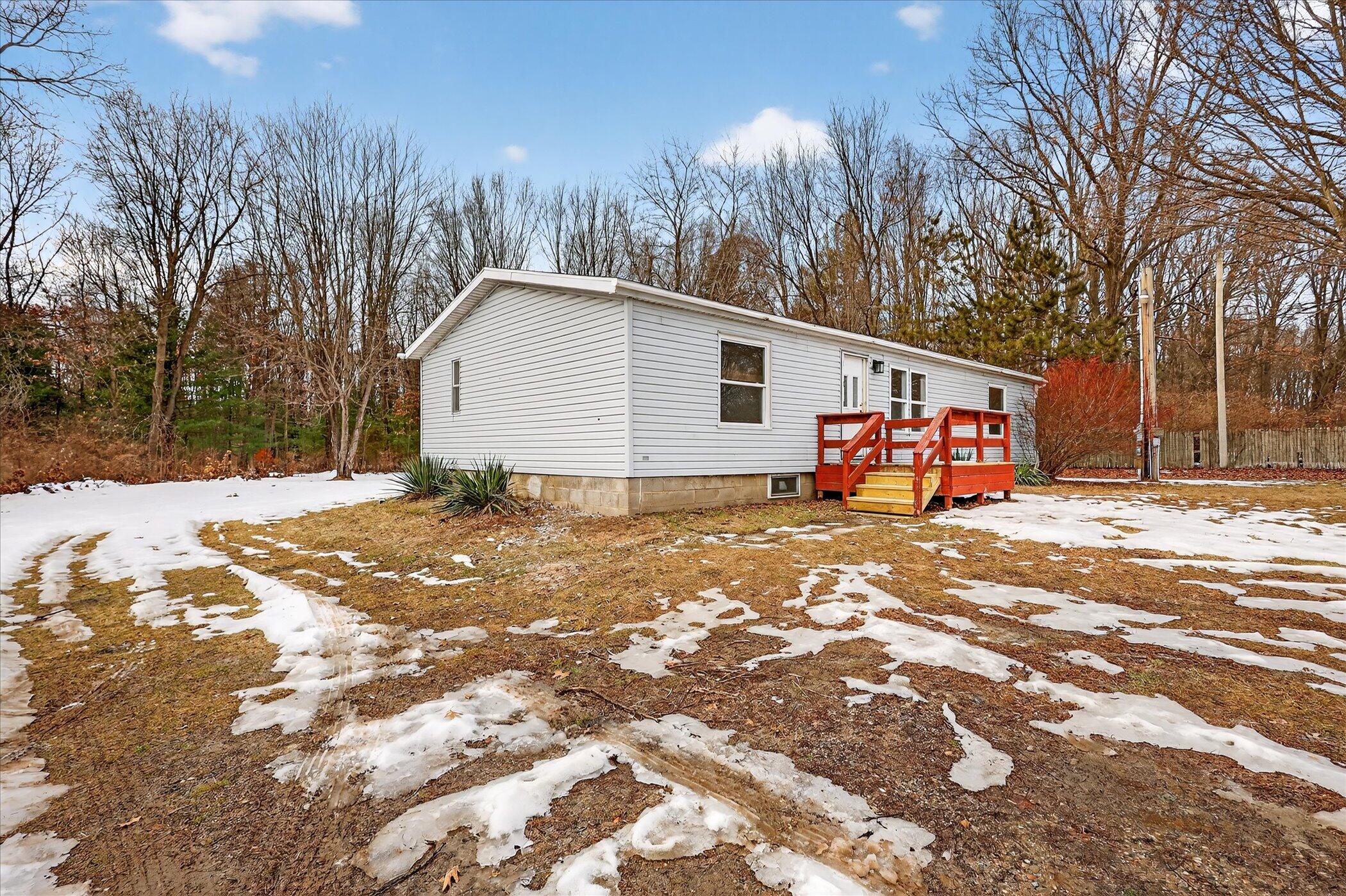 2160 Fitzner Road Greenville, MI 48838 - Photo 5 of 46 05-2160-Fitzner-Rd-Greenville-MI-48838-W