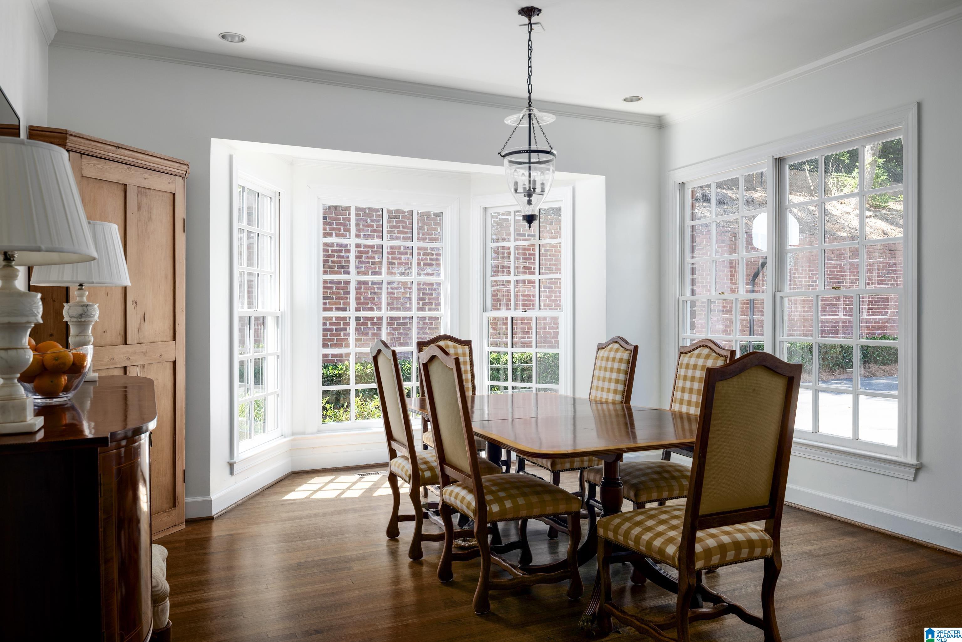 3161 Guilford Road Mountain Brook, AL 35223 - Photo 16 of 98 Gallery Image 16