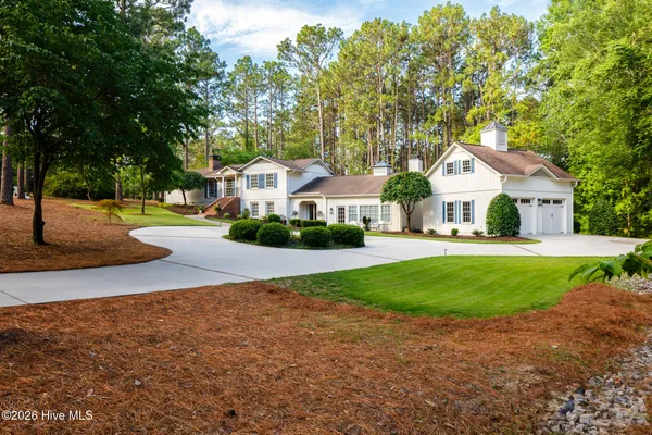 $1,150,000 | 675 Lake Dornoch Drive, Pinehurst, NC 28374