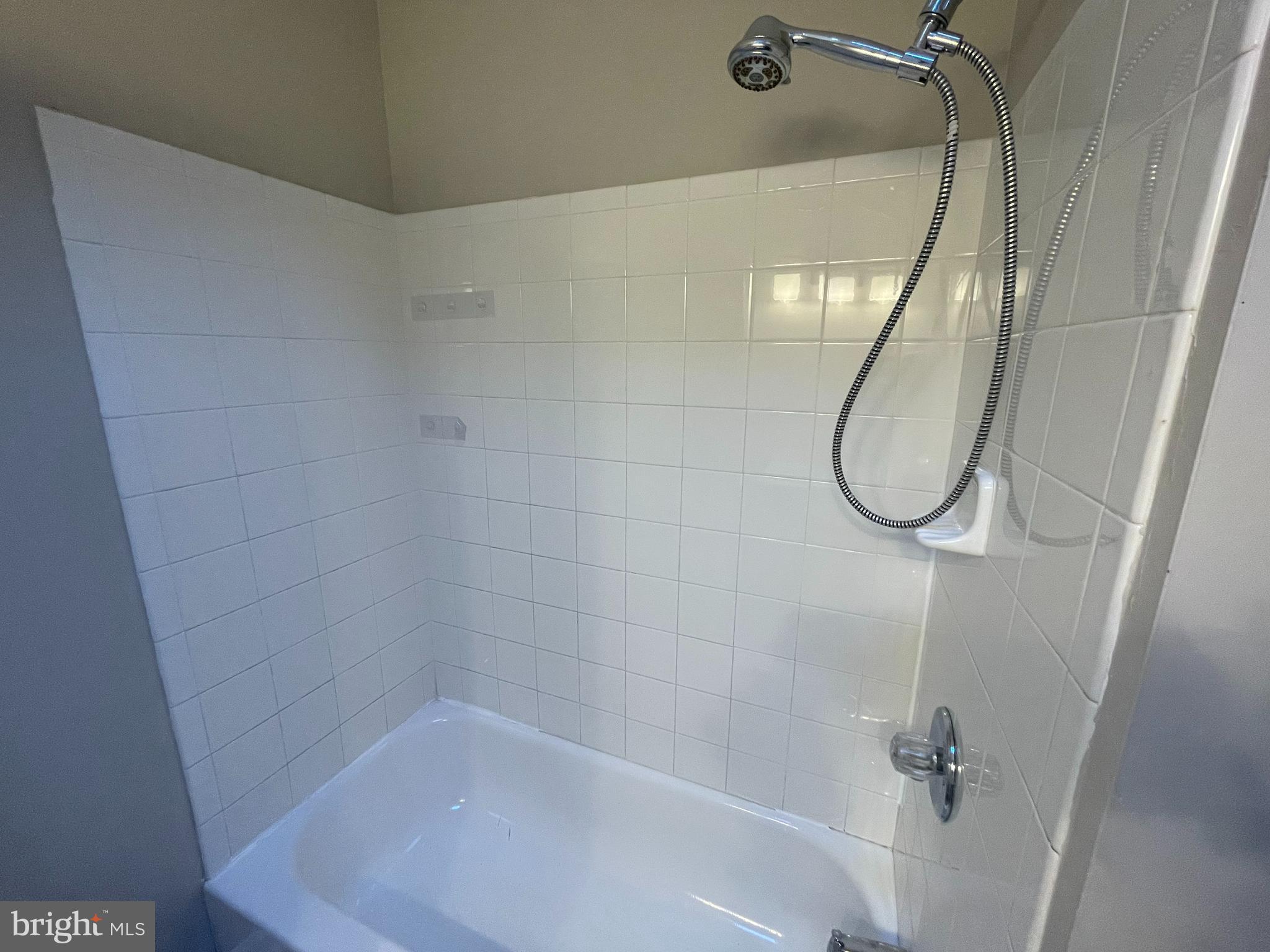 5521 Ridgewood Street Philadelphia, PA 19143 - Photo 15 of 21 Gallery Image 15