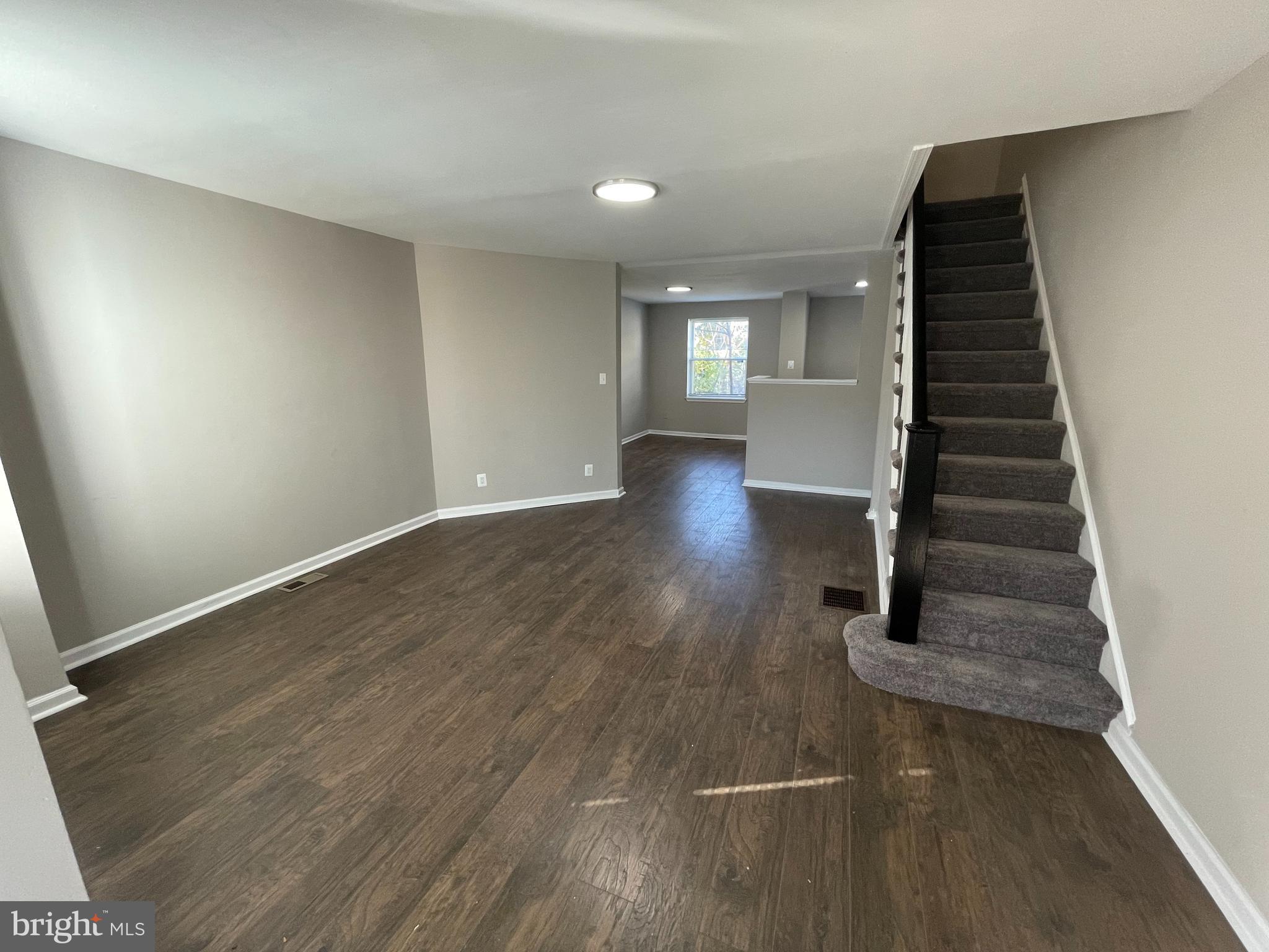 5521 Ridgewood Street Philadelphia, PA 19143 - Photo 8 of 21 Gallery Image 8