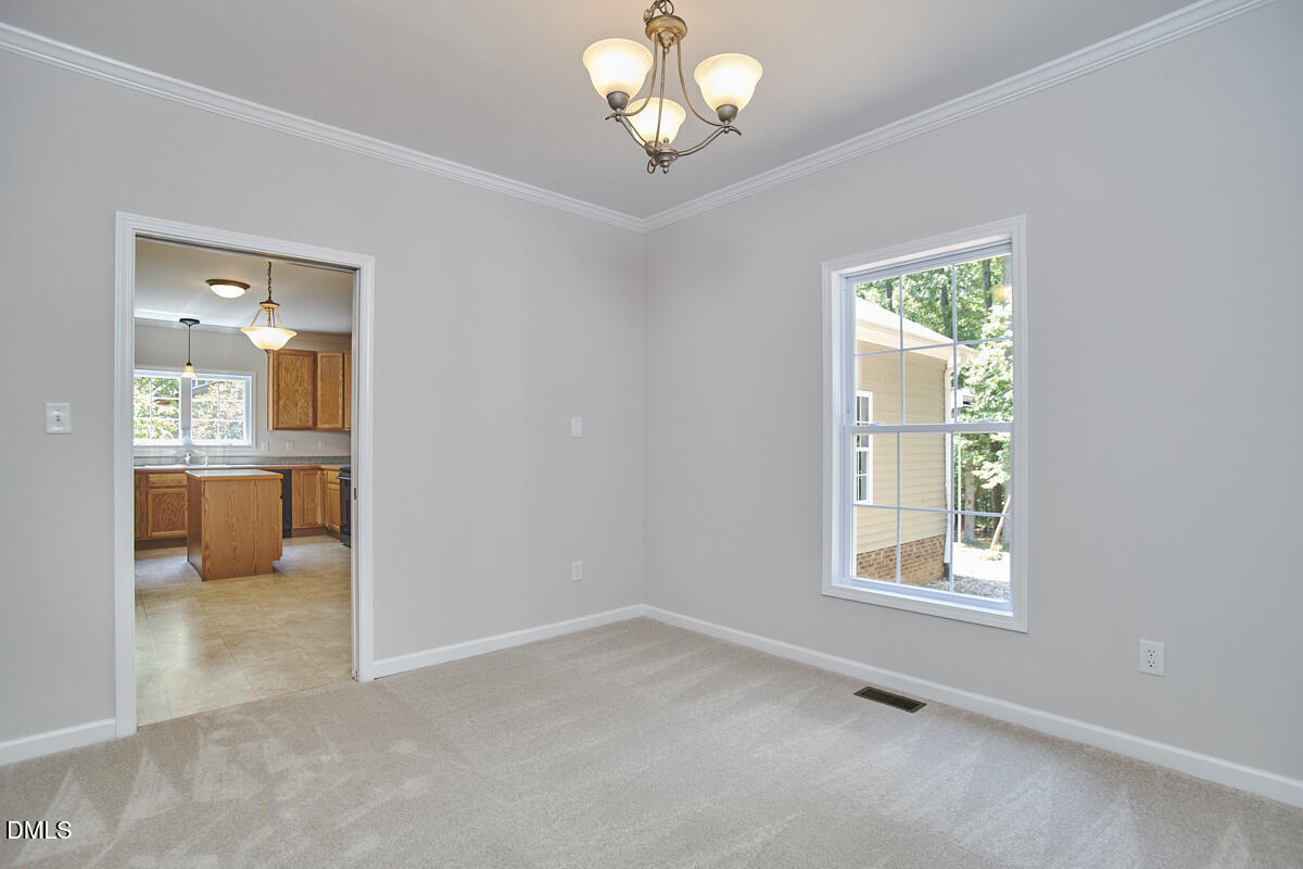309 Blueridge Road Carrboro, NC 27510 - Photo 18 of 63 053