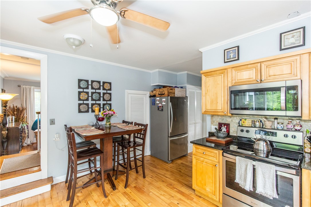 820 Boston Neck Road Narragansett, RI 02882 - Photo 25 of 50