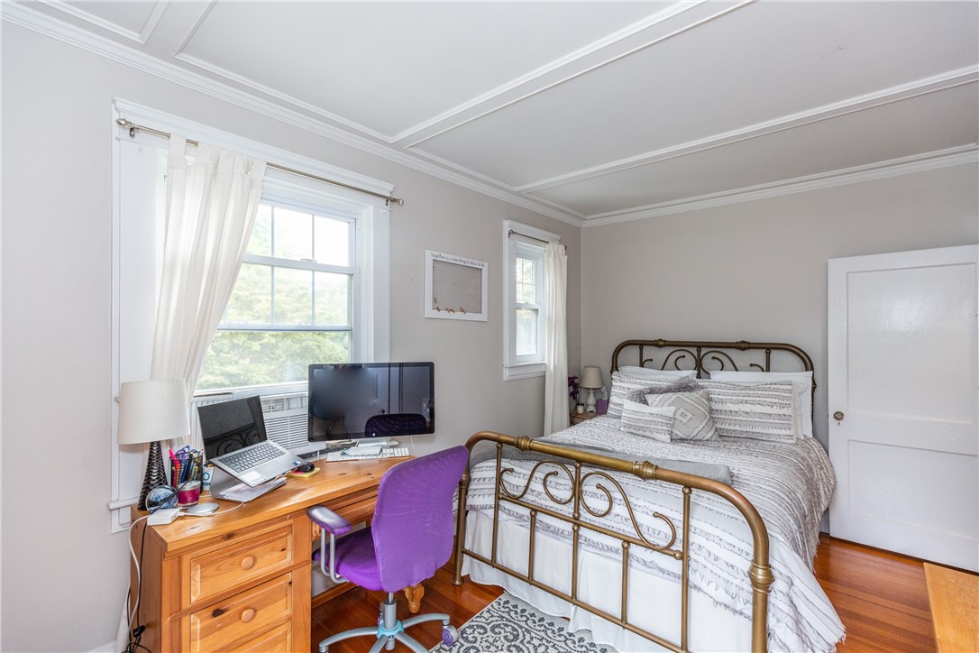 820 Boston Neck Road Narragansett, RI 02882 - Photo 31 of 50