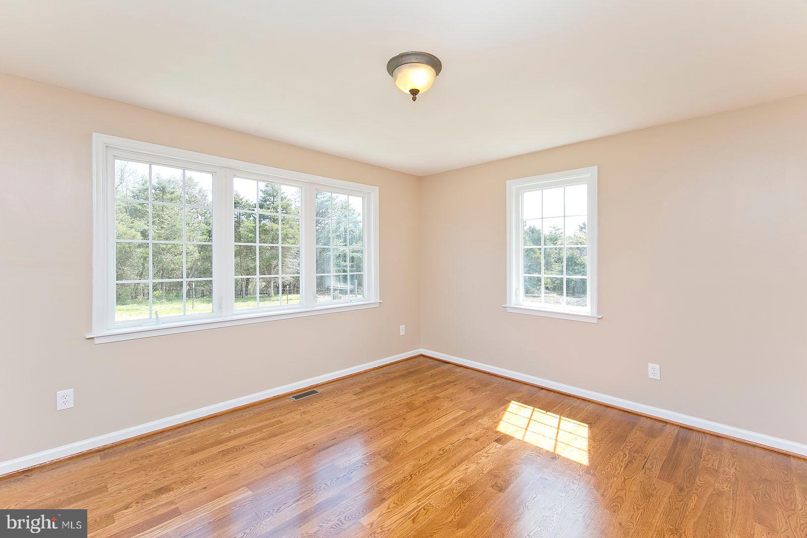 2214 Siler Road Winchester, VA 22603 - Photo 17 of 54 Gallery Image 17