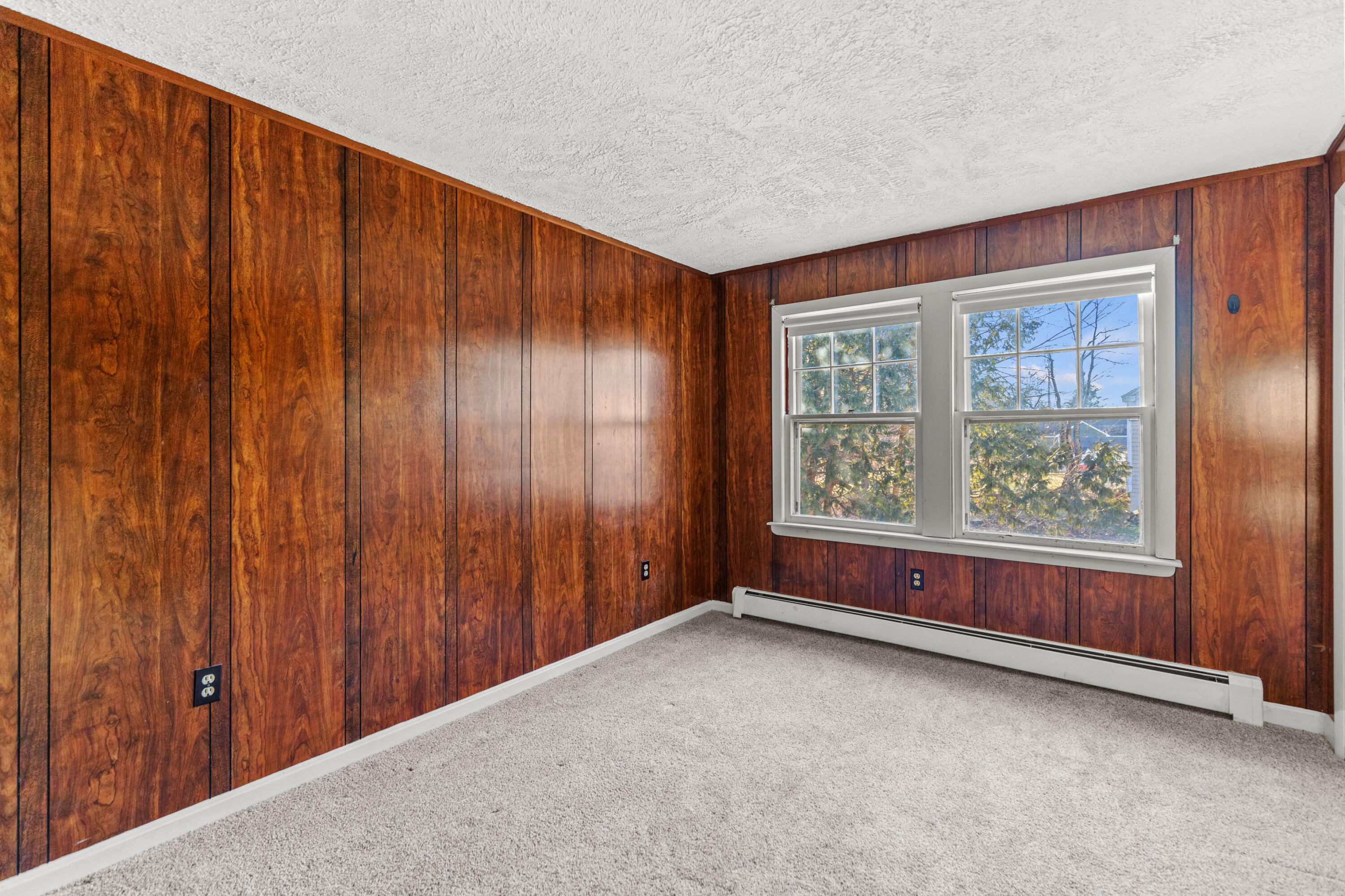 13 Middle Road Falmouth, ME 04105 - Photo 20 of 44 Bedroom 3